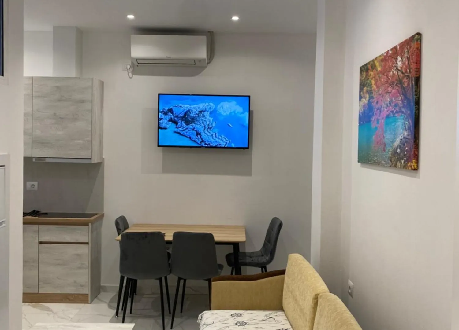 Apartaments Rraku Saranda