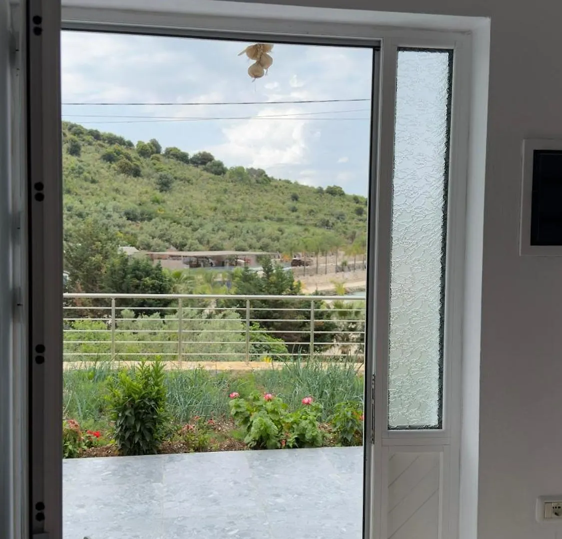Apartaments Rraku Saranda 0*,  Albánia