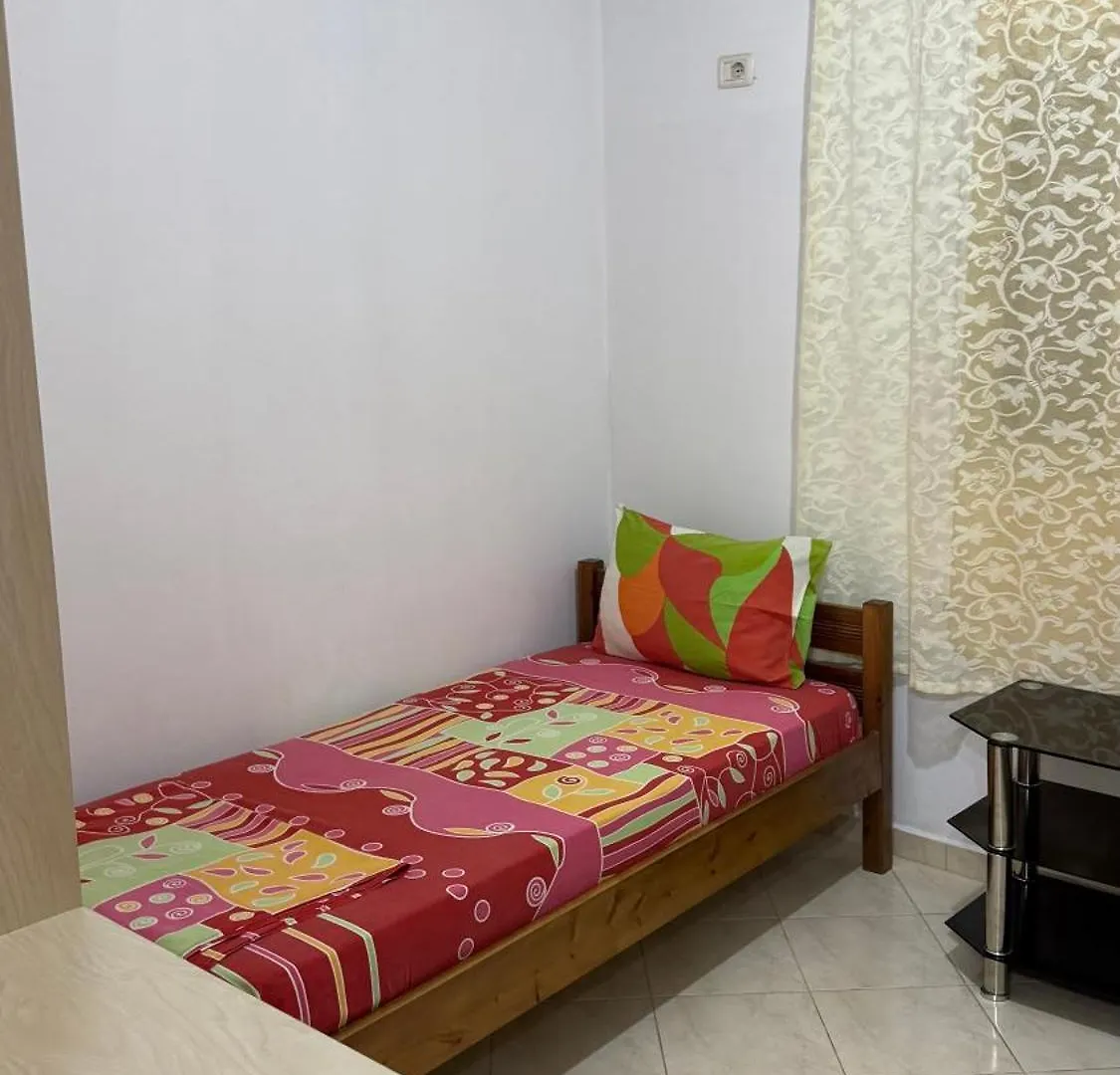 Apartaments Rraku Saranda Apartament