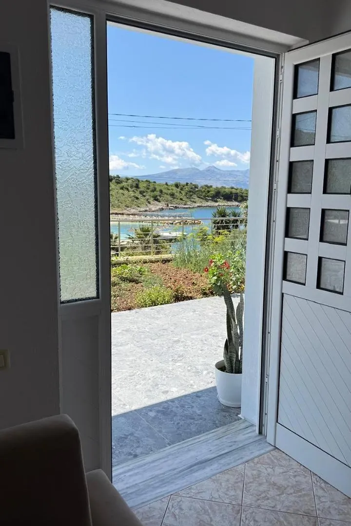 Апартаменты Apartaments Rraku Саранда Албания
